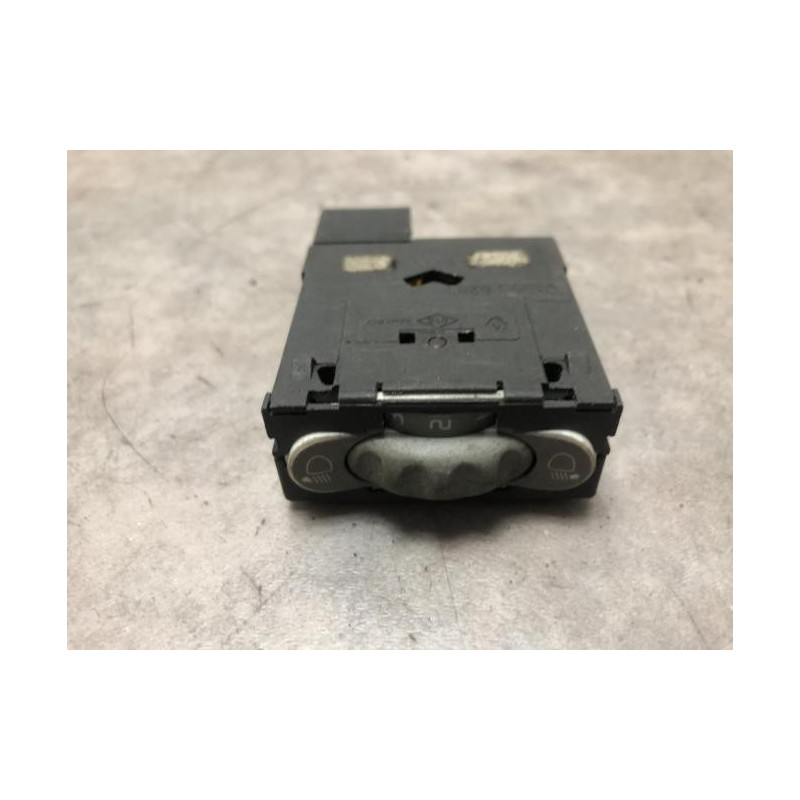 Commande de reglage hauteur de phare RENAULT  d’occasion