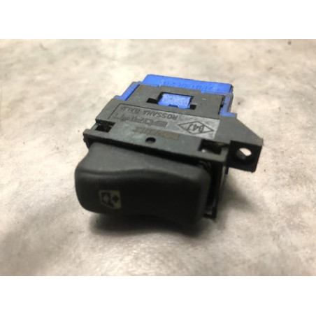 Interrupteur de leve vitre RENAULT LAGUNA 1 PHASE 2 d’occasion
