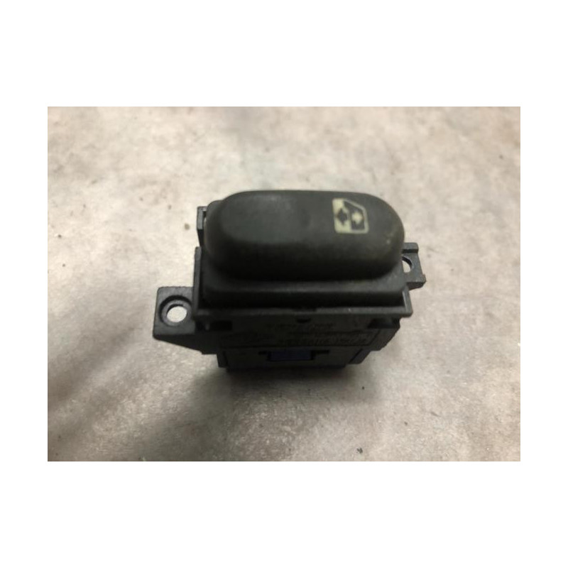 Interrupteur de leve vitre RENAULT LAGUNA 1 PHASE 2 d’occasion