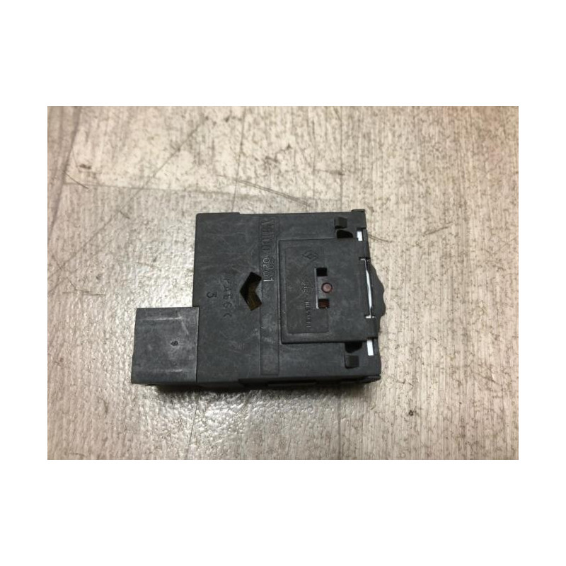 Commande de reglage hauteur de phare RENAULT SCENIC 1 PHASE 2 d’occasion