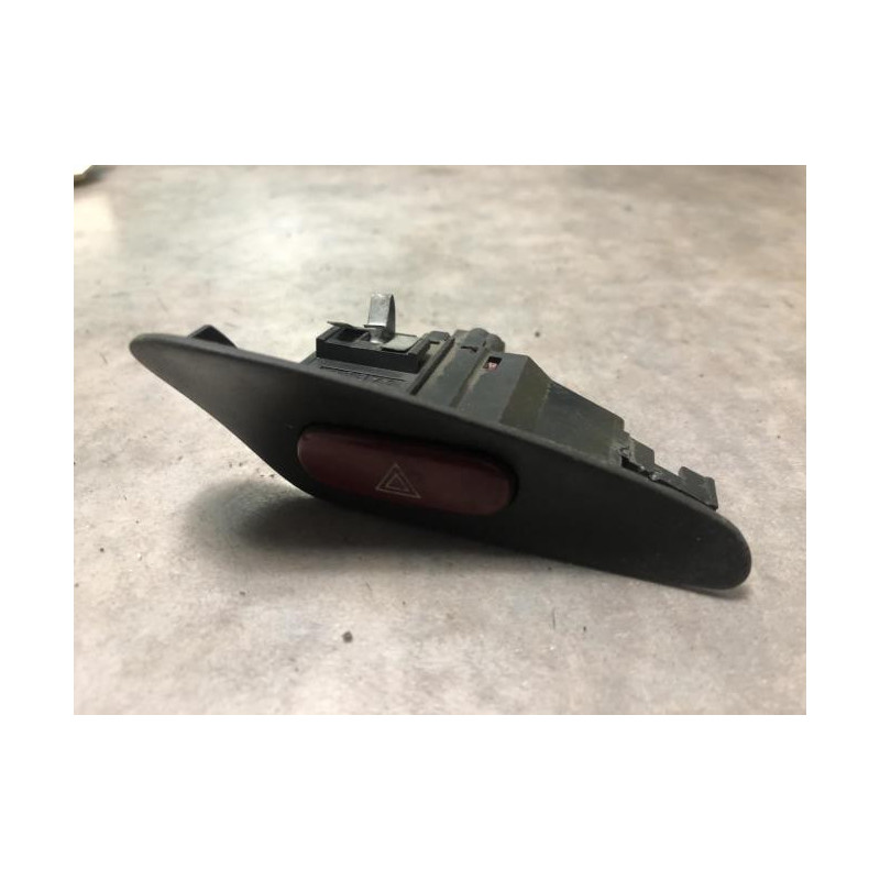 Bouton de warning PEUGEOT  d’occasion