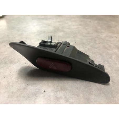 Bouton de warning PEUGEOT  d’occasion
