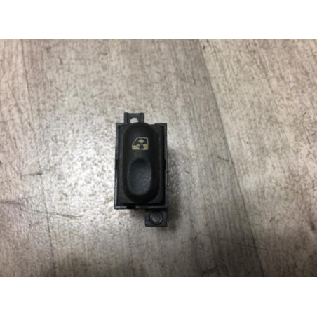 Interrupteur de leve vitre RENAULT  d’occasion