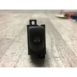 Interrupteur de leve vitre RENAULT LAGUNA 1 PHASE 2 d’occasion