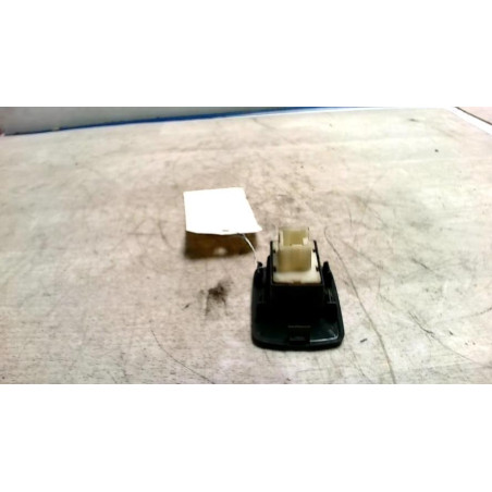 Interrupteur de leve vitre avant droit RENAULT KANGOO 2 PHASE 2 d’occasion