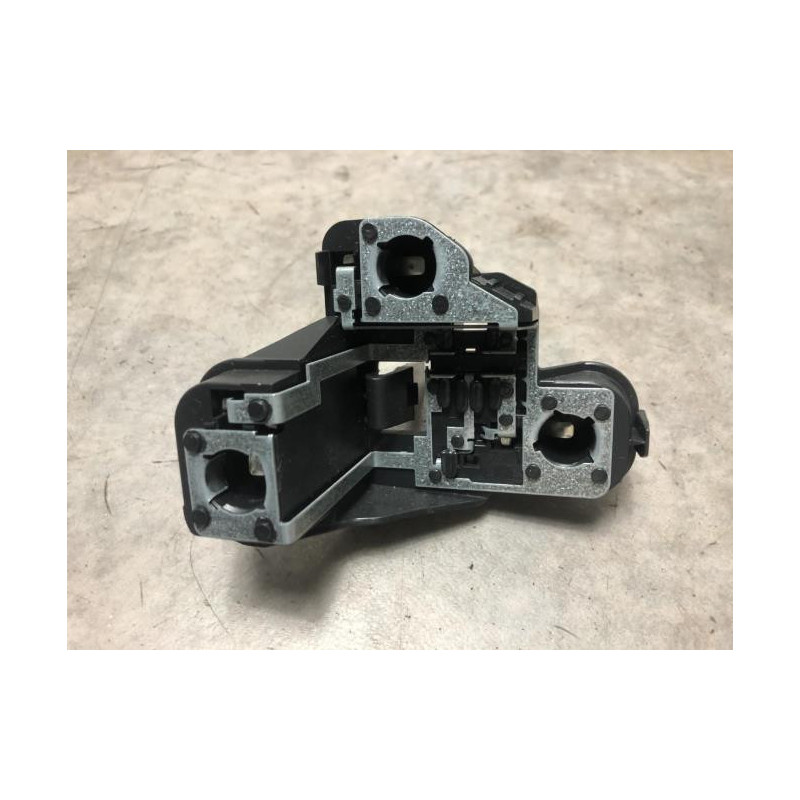 Platine feu arriere droit VOLVO V 40 2 PHASE 1 BREAK d’occasion