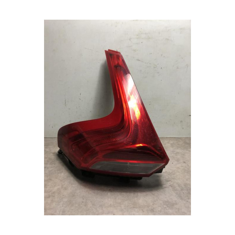 Feu arriere principal gauche (feux) VOLVO V 40 2 PHASE 1 BREAK d’occasion