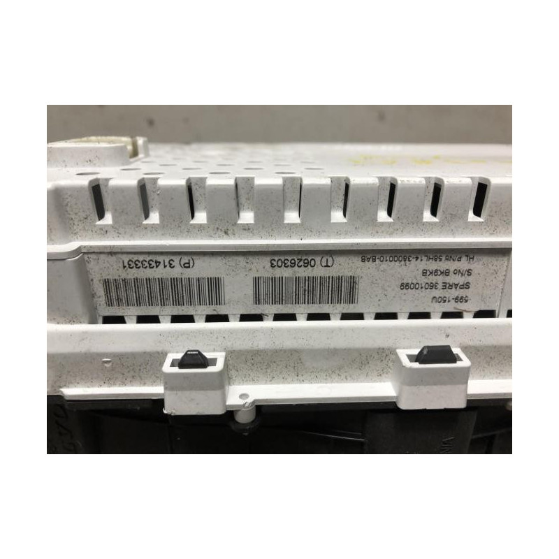 Compteur VOLVO V 40 2 PHASE 1 BREAK d’occasion