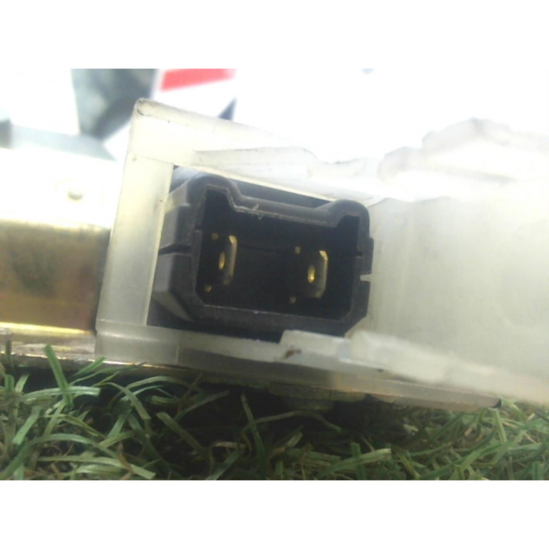 Serrure de porte laterale droite PEUGEOT 806 d’occasion