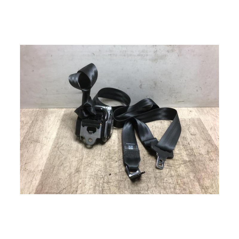 Ceinture arriere gauche VOLVO V 40 2 PHASE 1 BREAK d’occasion