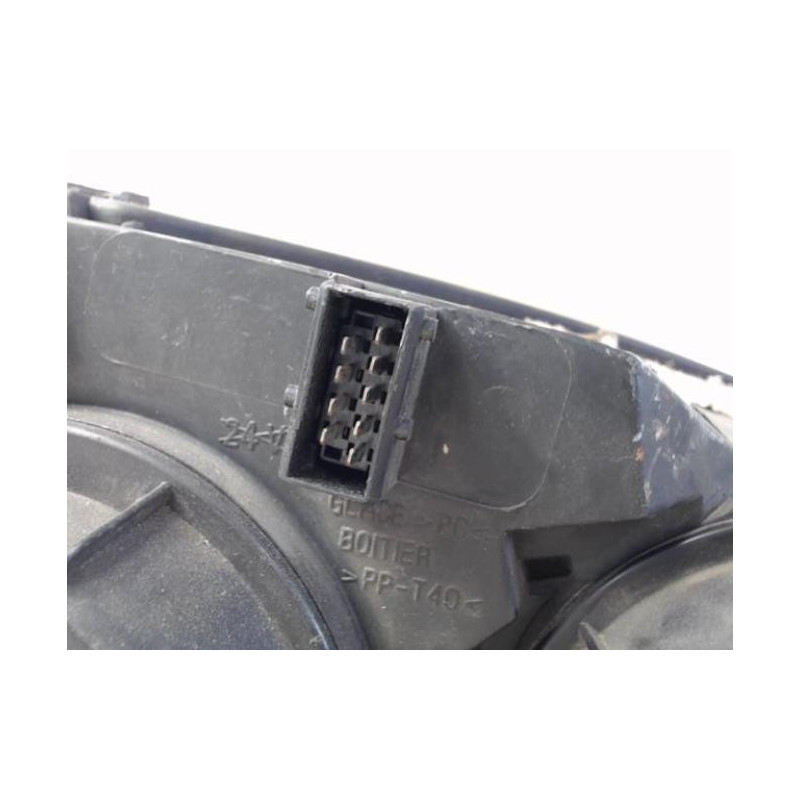 Optique avant principal gauche (feux)(phare) PEUGEOT 307 PHASE 1 d’occasion