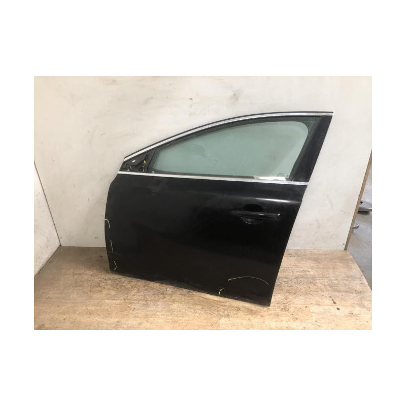 Porte avant gauche VOLVO V 40 2 PHASE 1 BREAK d’occasion