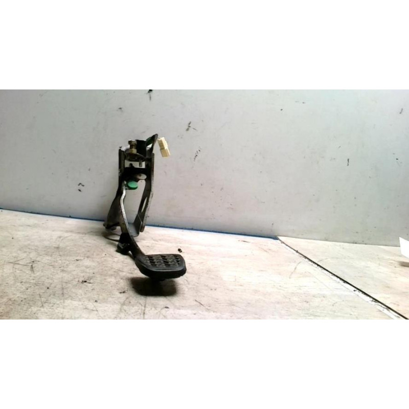Pedalier de frein TOYOTA YARIS VERSO PHASE 2 d’occasion