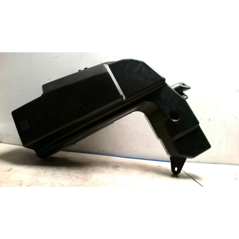 Caisson de basses AUDI A4 2 AVANT PHASE 1 BREAK d’occasion