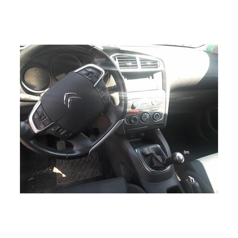 Attache ceinture centrale avant CITROEN C4 2 PHASE 1 d’occasion