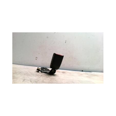Attache ceinture avant gauche CITROEN C4 2 PHASE 1 d’occasion