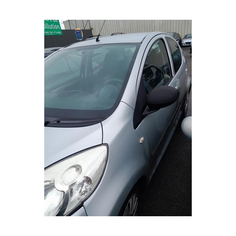 Poignee interieur arriere droit CITROEN C1 1 PHASE 1 d’occasion