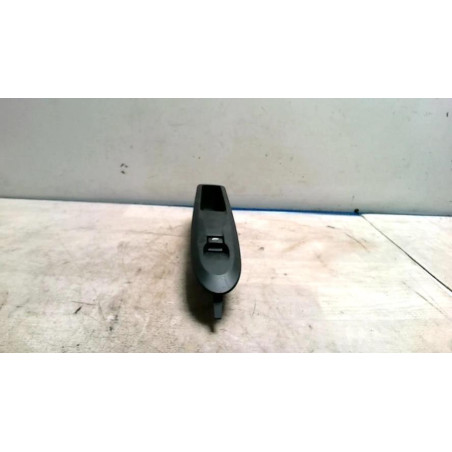 Interrupteur de leve vitre avant droit CITROEN C4 2 PHASE 1 d’occasion