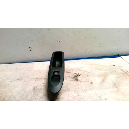Interrupteur de leve vitre arriere droit CITROEN C4 2 PHASE 1 d’occasion