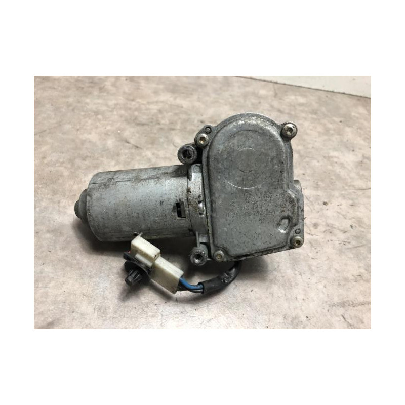 Moteur essuie glace avant ERAD  d’occasion