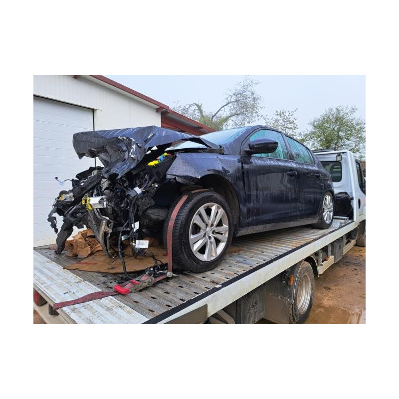 Bouton de coffre PEUGEOT 308 2 PHASE 2 d’occasion