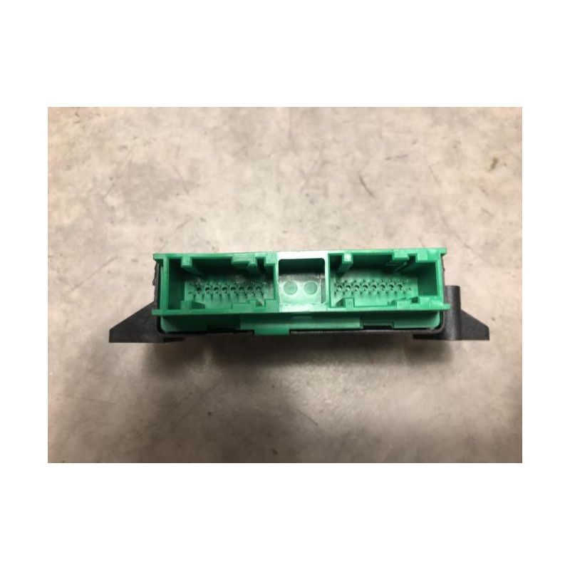 Boitier d'aide au stationnement PEUGEOT 308 2 PHASE 2 d’occasion