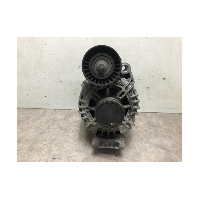 Alternateur VOLVO V 40 2 PHASE 1 BREAK d’occasion