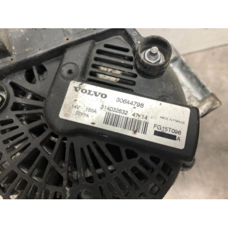 Alternateur VOLVO V 40 2 PHASE 1 BREAK d’occasion
