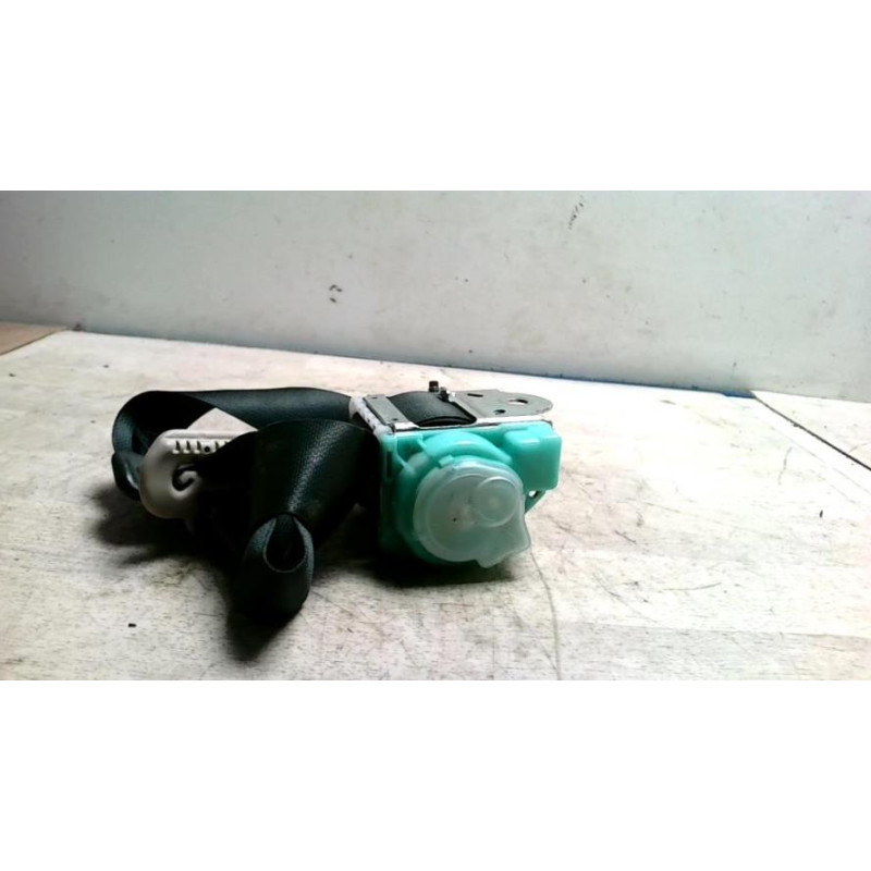 Ceinture arriere droit NISSAN NOTE 1 PHASE 1 d’occasion