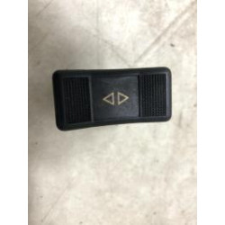 Interrupteur de leve vitre RENAULT  d’occasion