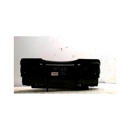 Compteur AUDI A4 2 AVANT PHASE 1 BREAK d’occasion