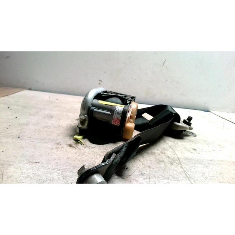 Ceinture avant droit NISSAN NOTE 1 PHASE 1 d’occasion