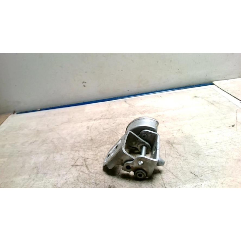 Charniere de porte avant gauche RENAULT LAGUNA 2 PHASE 1 d’occasion