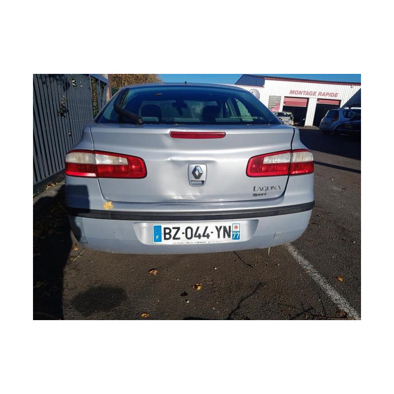 Charniere de porte avant gauche RENAULT LAGUNA 2 PHASE 1 d’occasion