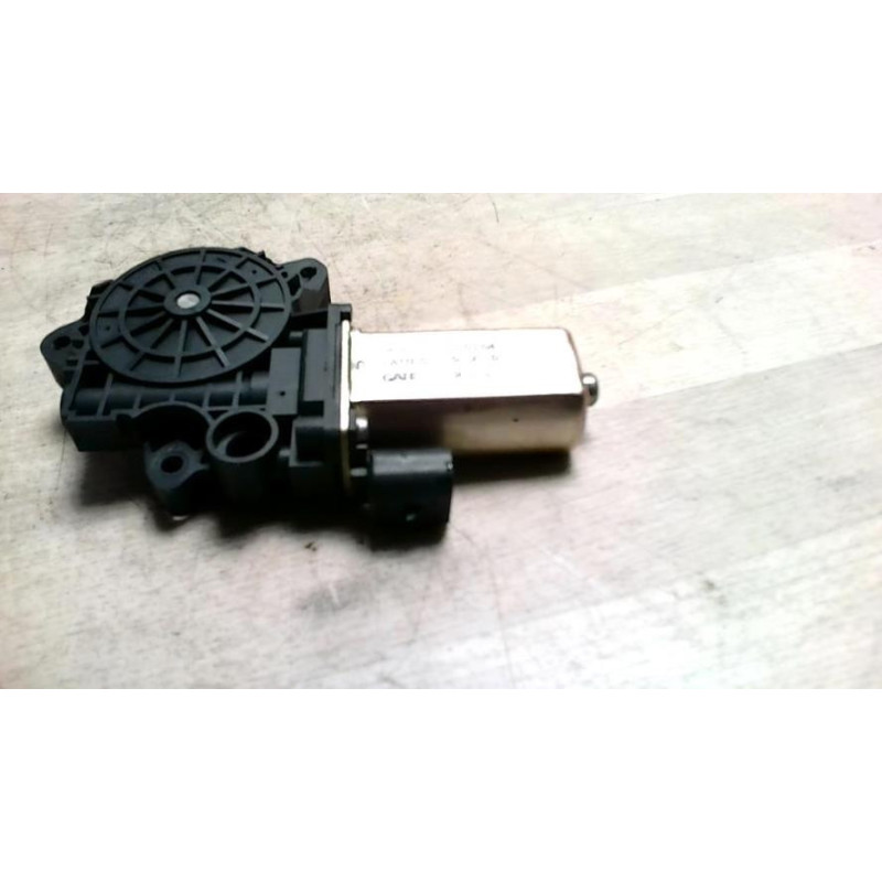 Moteur leve vitre avant droit FIAT STILO d’occasion