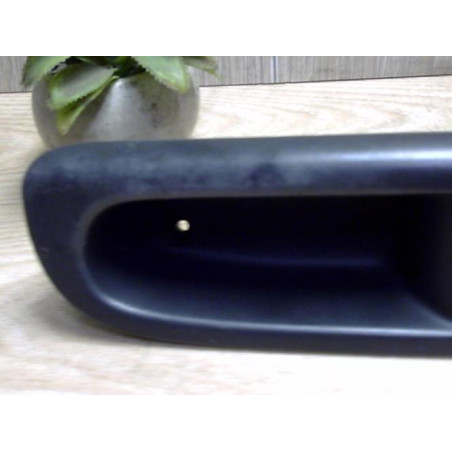 Interrupteur de leve vitre avant droit RENAULT CLIO 2 PHASE 2 d’occasion