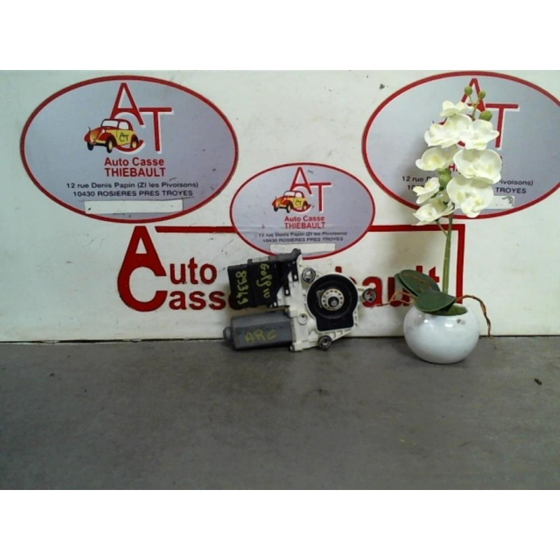 Mot. leve vitre arriere gauche VOLKSWAGEN GOLF IV d’occasion