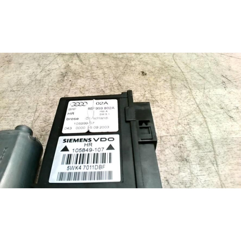 Moteur leve vitre arriere droit AUDI A4 2 AVANT PHASE 1 BREAK d’occasion
