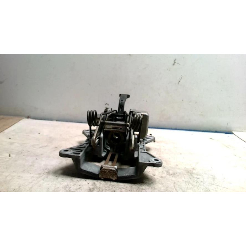 Colonne de direction AUDI A4 2 AVANT PHASE 1 BREAK d’occasion