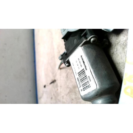 Mecanisme de leve vitre electrique arriere gauche NISSAN NOTE 1 PHASE 1 d’occasion
