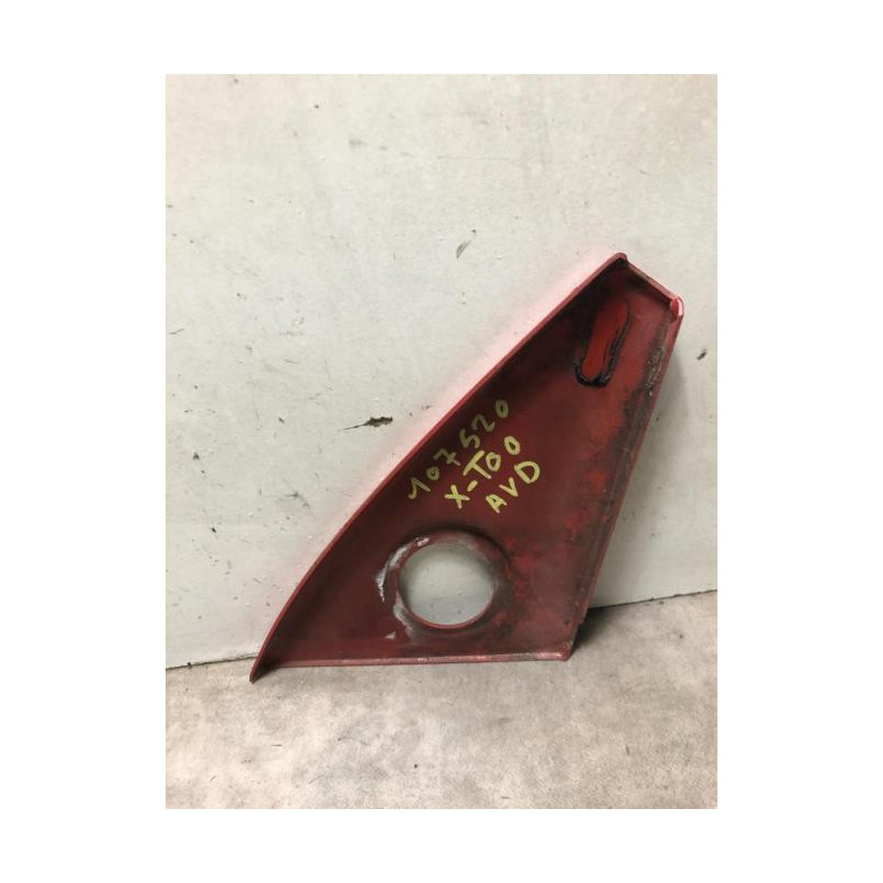 Garniture porte avant droite LIGIER  d’occasion