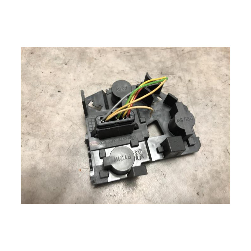 Platine feu arriere gauche PEUGEOT 206+ d’occasion