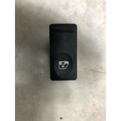 Interrupteur de leve vitre RENAULT  d’occasion