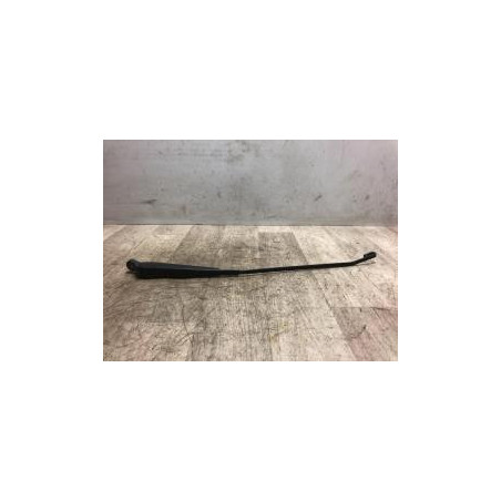 Bras essuie glace avant LIGIER  d’occasion