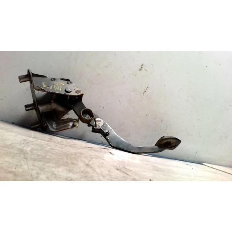 Pedalier d'embrayage NISSAN NOTE 1 PHASE 1 d’occasion