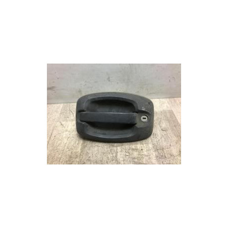 Poignee porte coffre droit PEUGEOT BOXER 3 PHASE 1 d’occasion