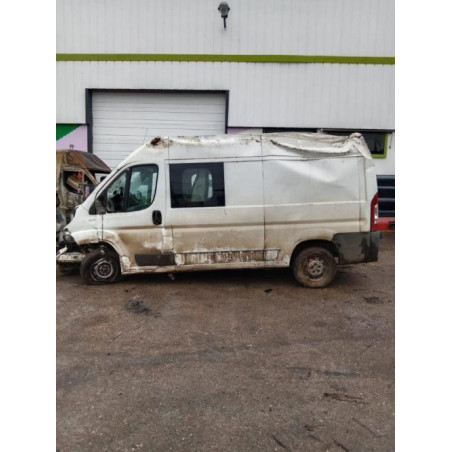 Crosse arriere gauche PEUGEOT BOXER 3 PHASE 1 d’occasion