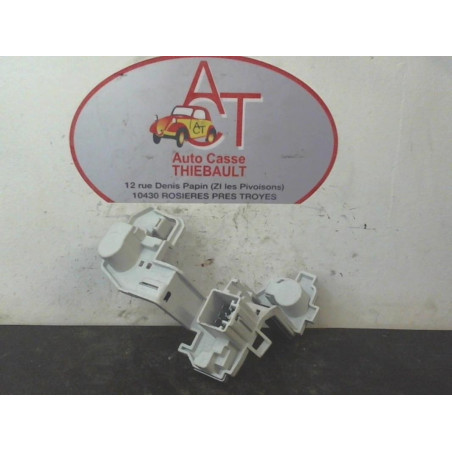 Platine feu arriere droit FORD FIESTA VI d’occasion