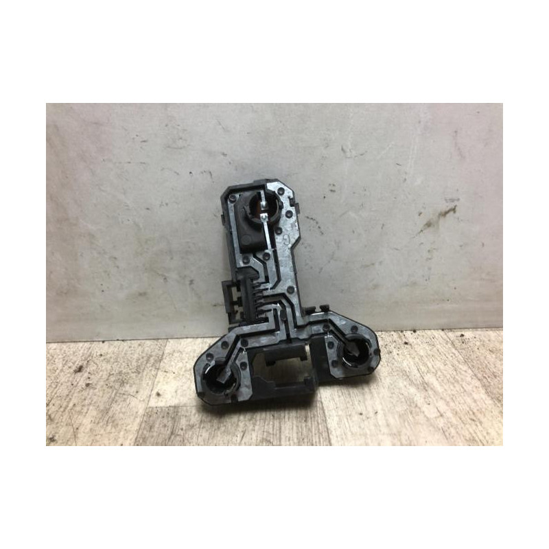 Platine feu arriere gauche RENAULT SCENIC 1 PHASE 1 d’occasion