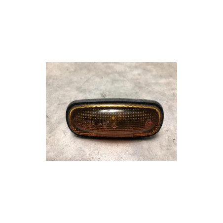 Repetiteur clignotant avant droit  (Feux) LAND ROVER FREELANDER 1 PHASE 1 d’occasion